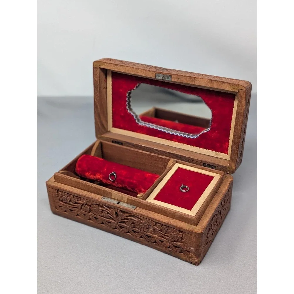 Inlaid Wooden Trinket Jewelry Box Red Velvet India Vintage